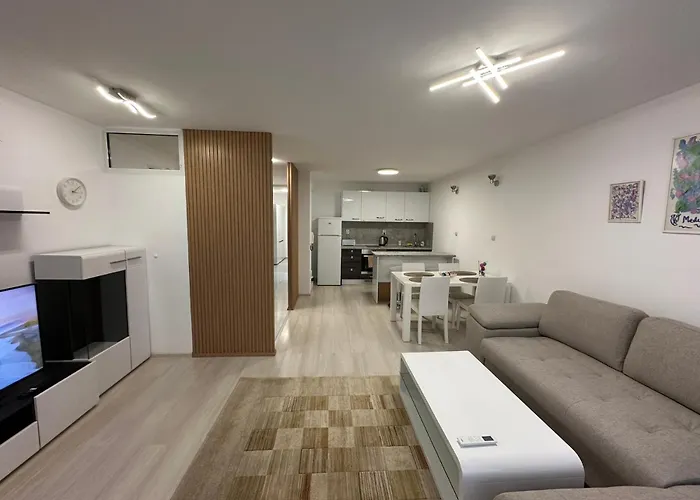 Apartamento White Pearl - Location, Bright & Spacious, Newly Renovated *